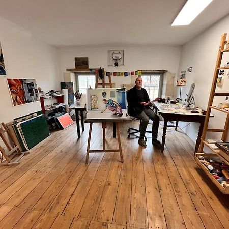 Grande Chambre Chez L'Artiste-Peintre ลา เฮออล ภายนอก รูปภาพ